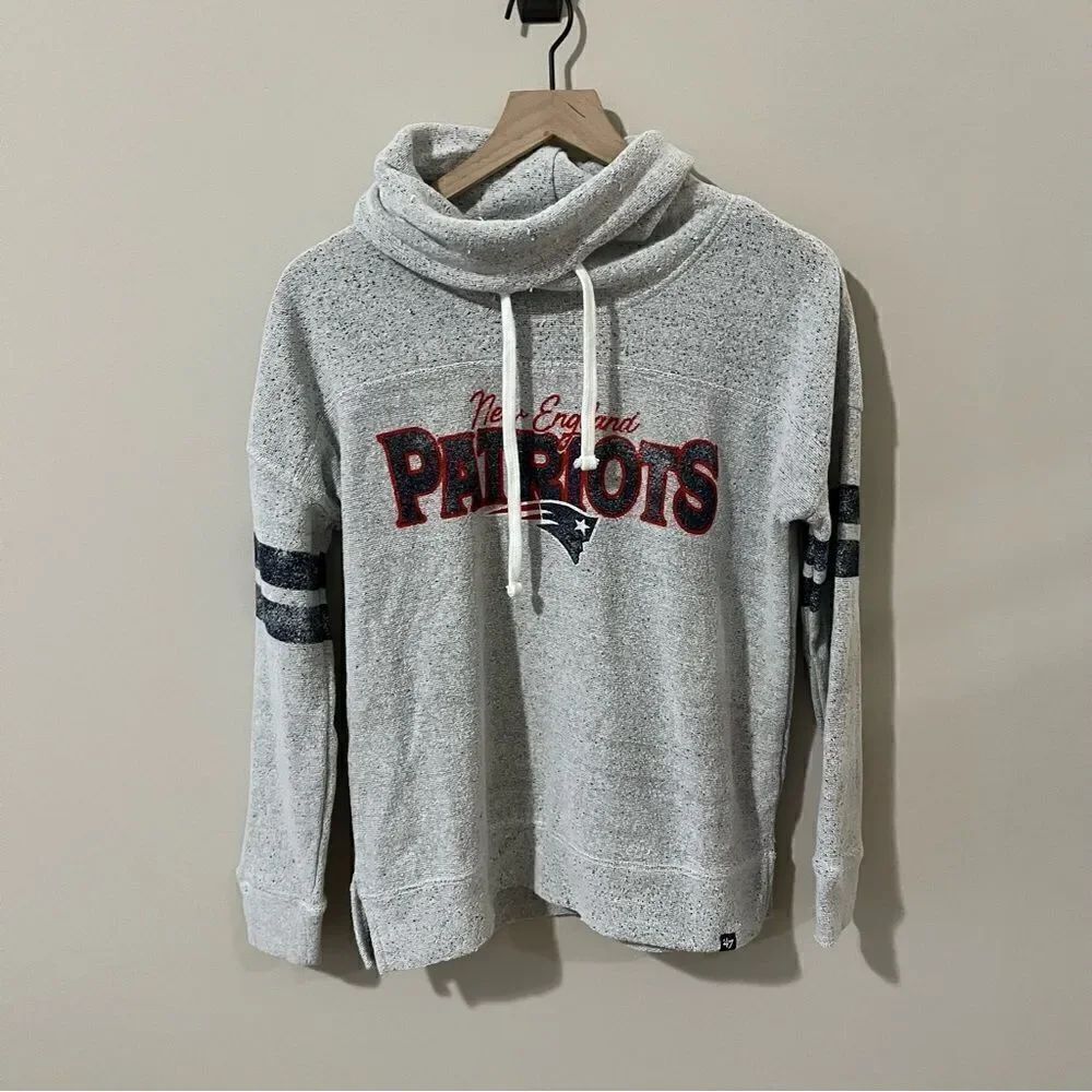 Women's '47 Gray New England Patriots Fleece Funnel Neck Pullover Sweatshirt